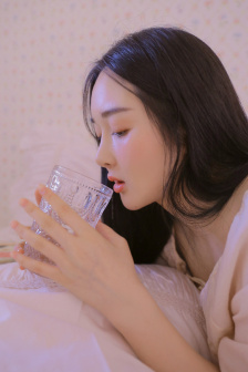 徐若瑄三级露全乳视频